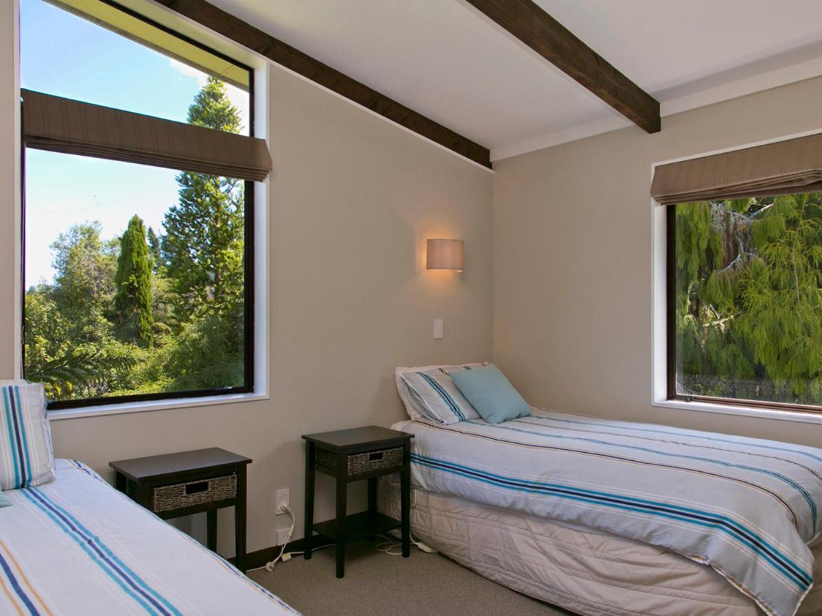 אגם טאופו Acacia View At No 3 - Acacia Bay Holiday Home מראה חיצוני תמונה