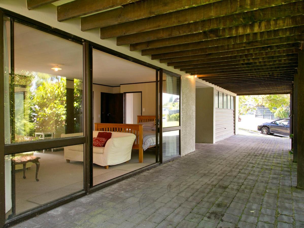 אגם טאופו Acacia View At No 3 - Acacia Bay Holiday Home מראה חיצוני תמונה
